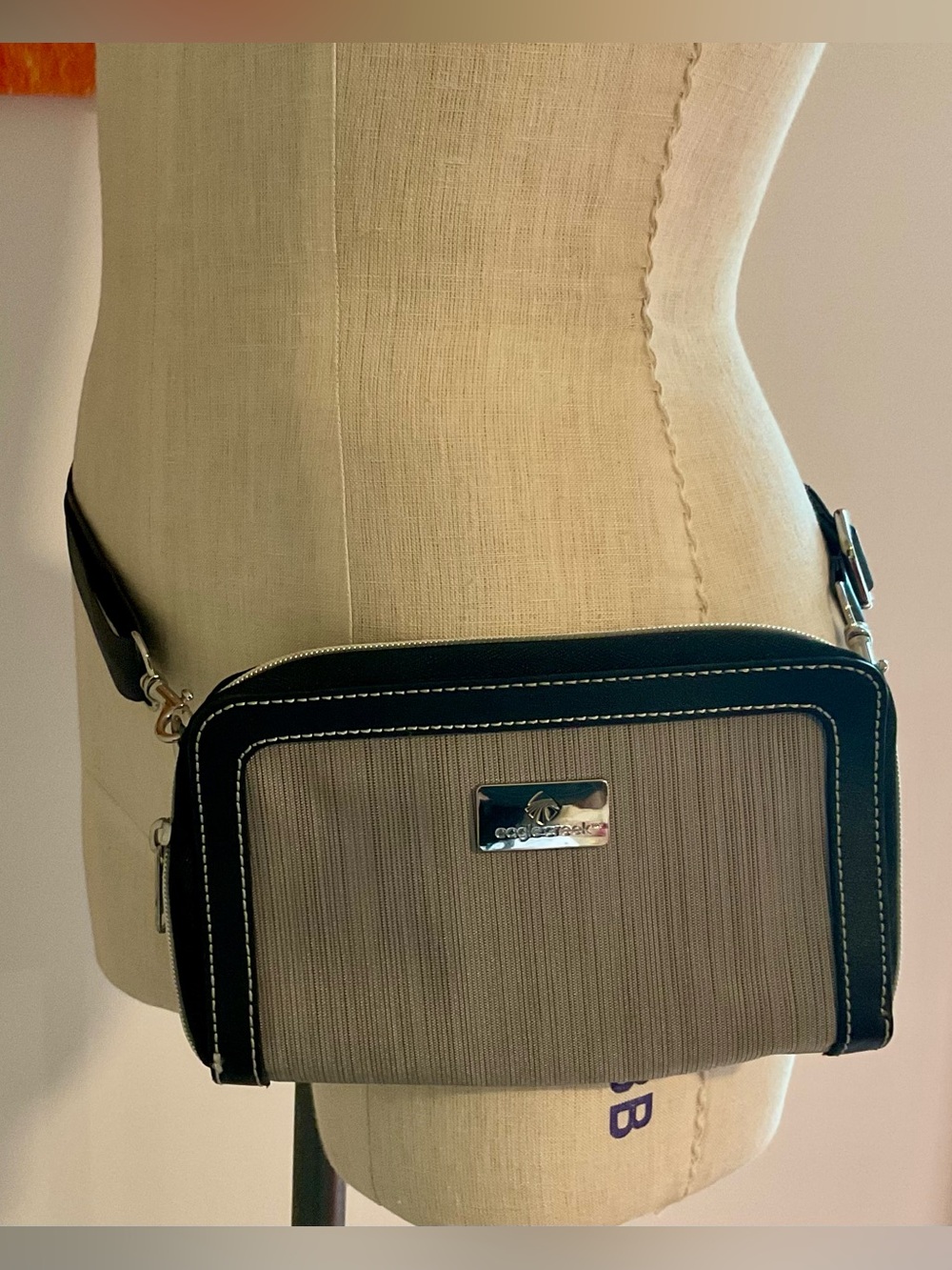 Eagle Creek Multi Use Bag